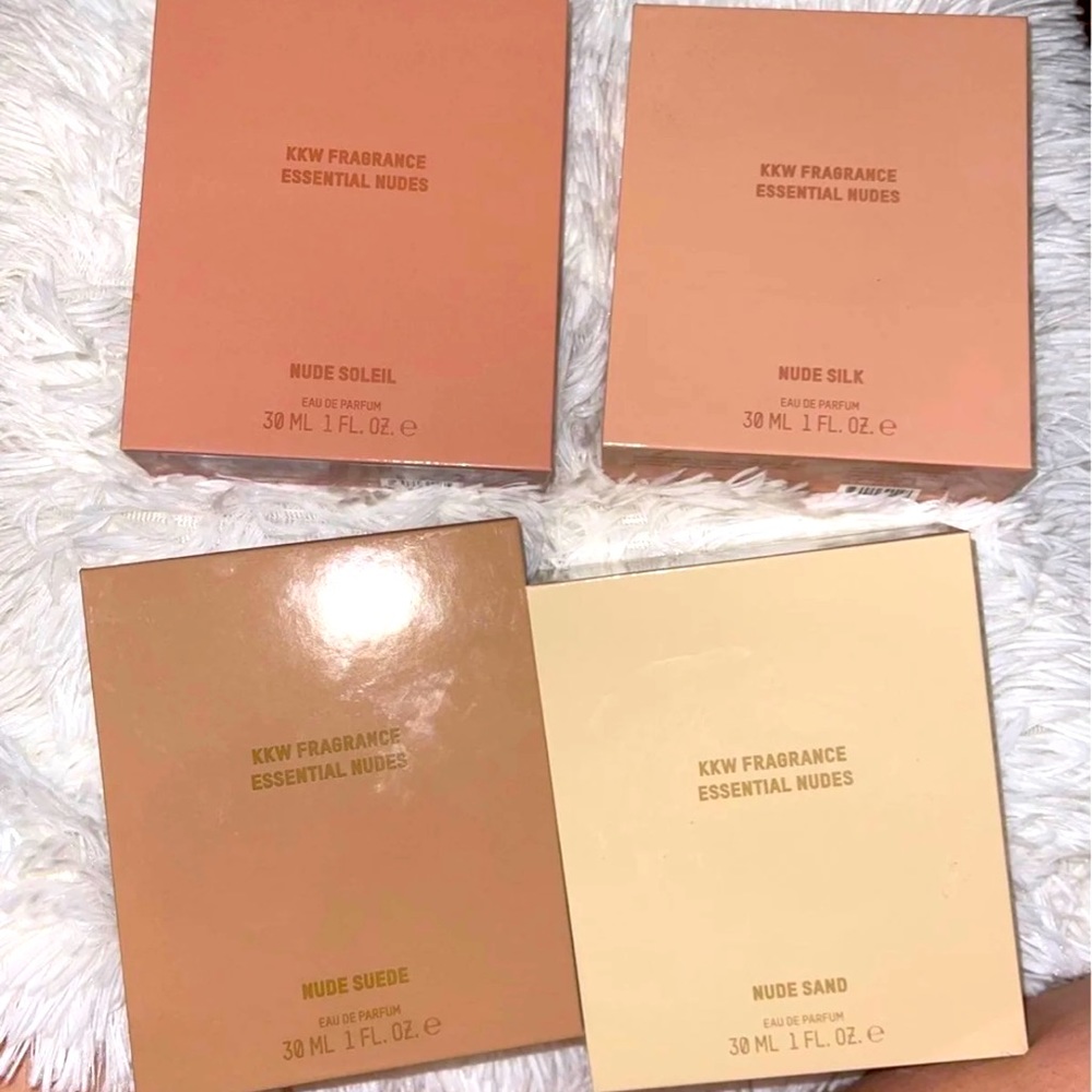 KKW FRAGRANCE ESSENTIAL NUDES COLLECTION